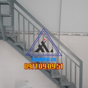 CẦU THANG SẮT 1