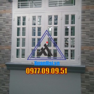 CỬA SỔ 4 CÁNH GIẢ GỖ