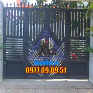 CỬA CỔNG SẮT 07