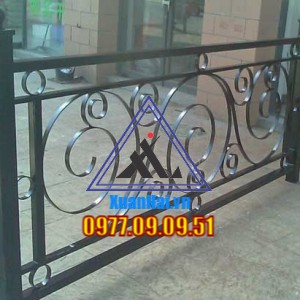 LAN CAN SẮT MỸ THUẬT 1