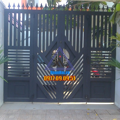 CỬA CỔNG SẮT 07
