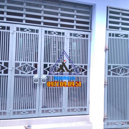 CỬA CỔNG SẮT 17